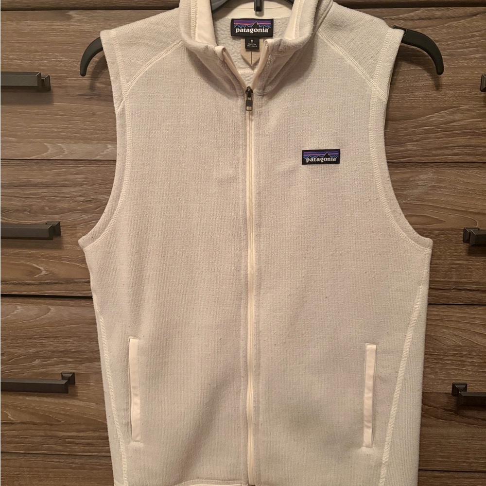 Patagonia Off-White Fleece Vest